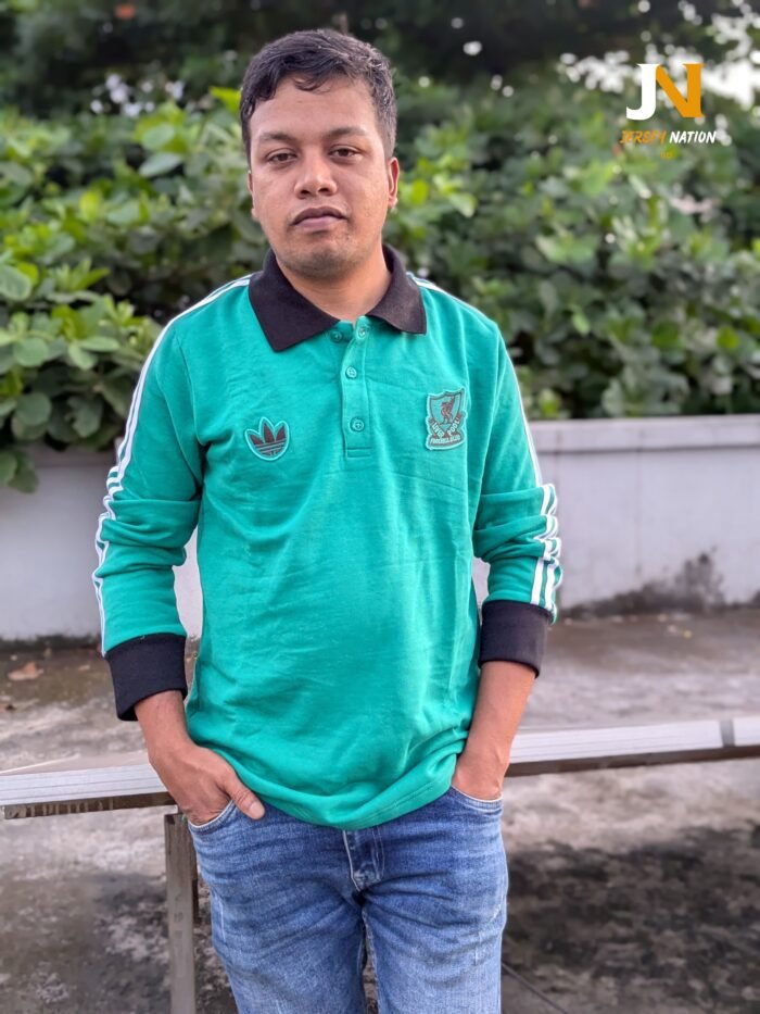 Liverpool FC Terrace Icons Long Sleeve Polo Shirt - Image 2