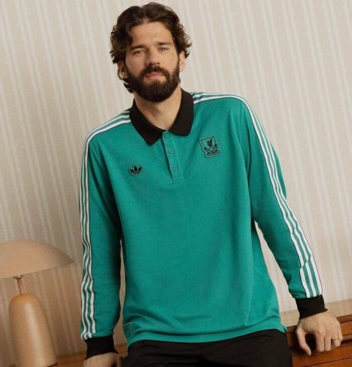 Liverpool FC Terrace Icons Long Sleeve Polo Shirt - Image 1